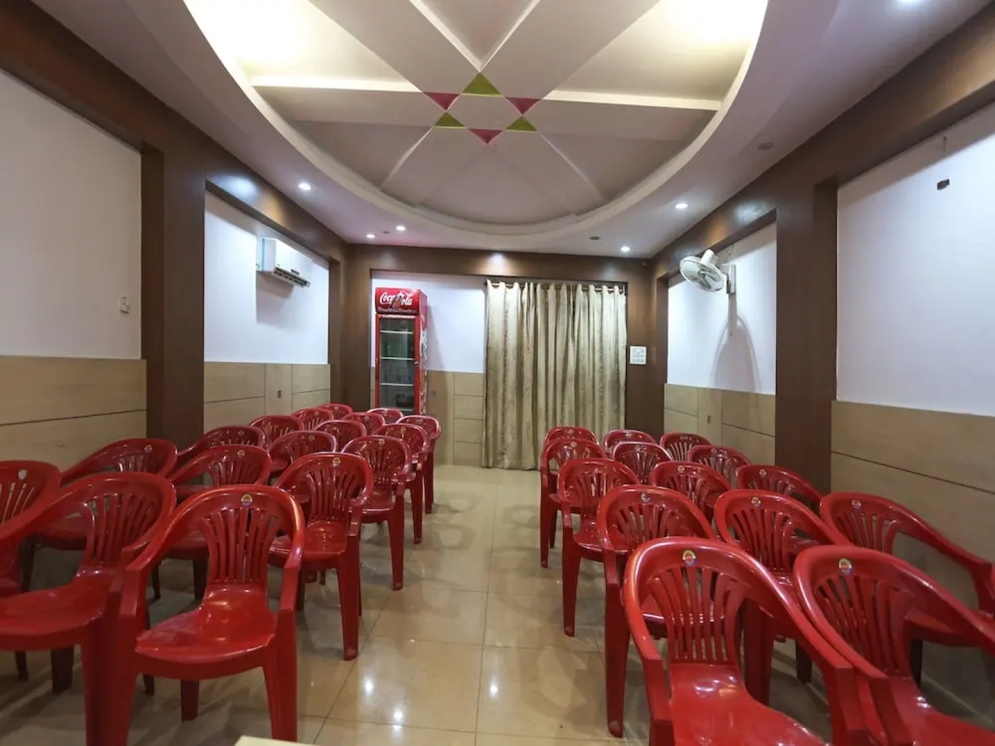 OYO 7636 Hotel Kaushalya Residency