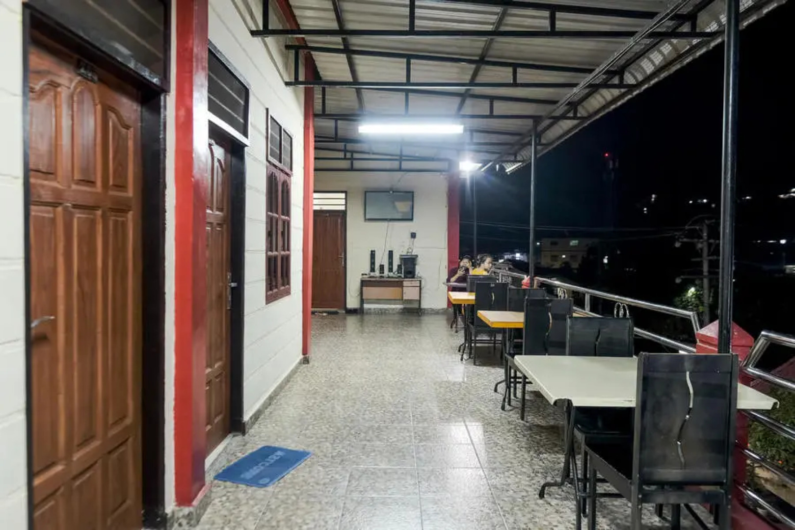 Hotel 78 Parapat Mitra RedDoorz