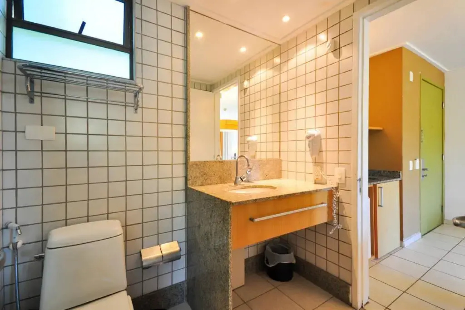 Flat Beach Class Resort