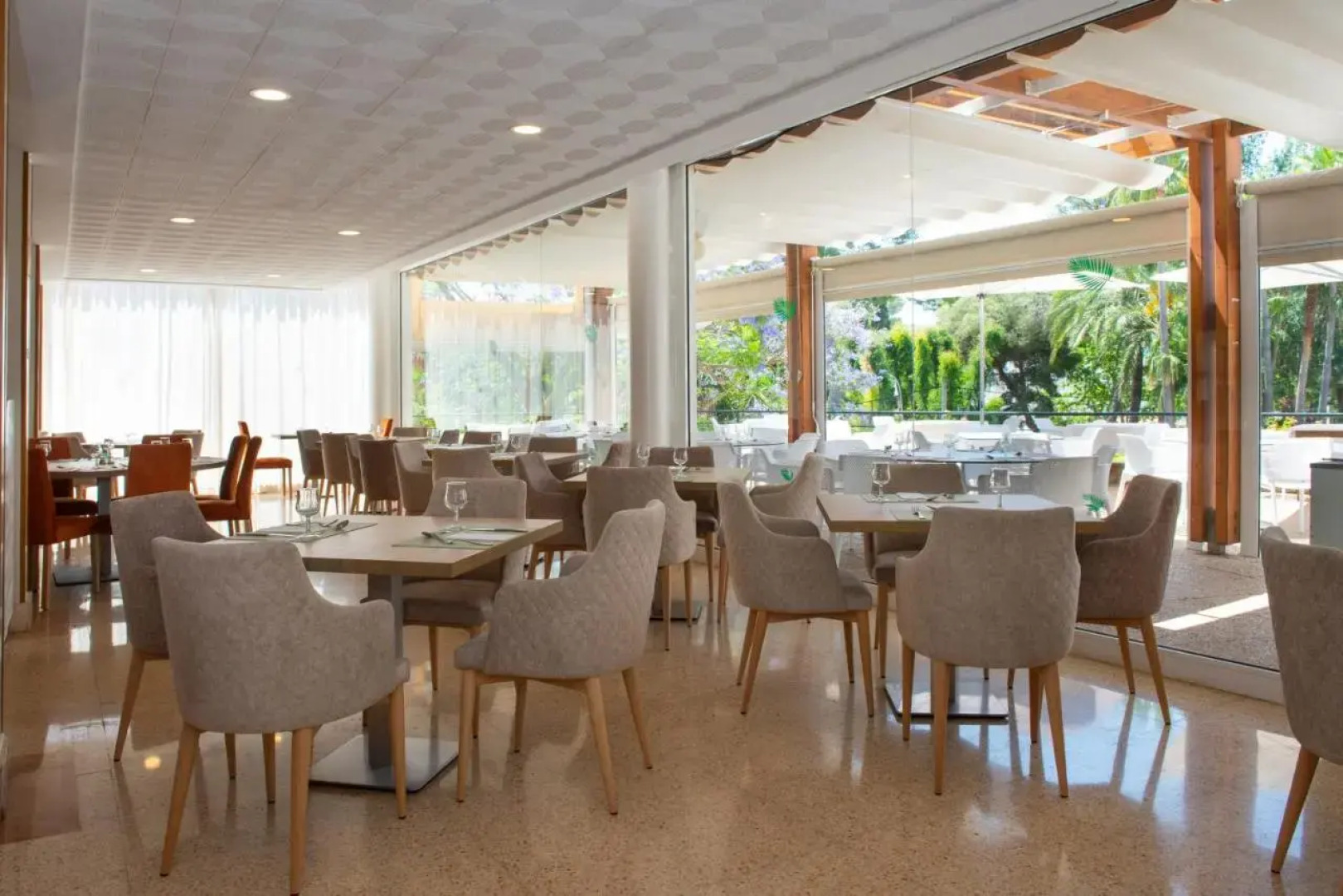 Valentin Grand Park Suite Hotel