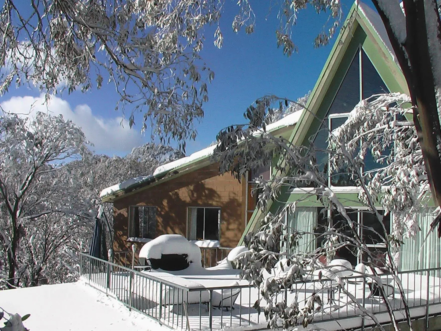 Ripparoo Ski Lodge