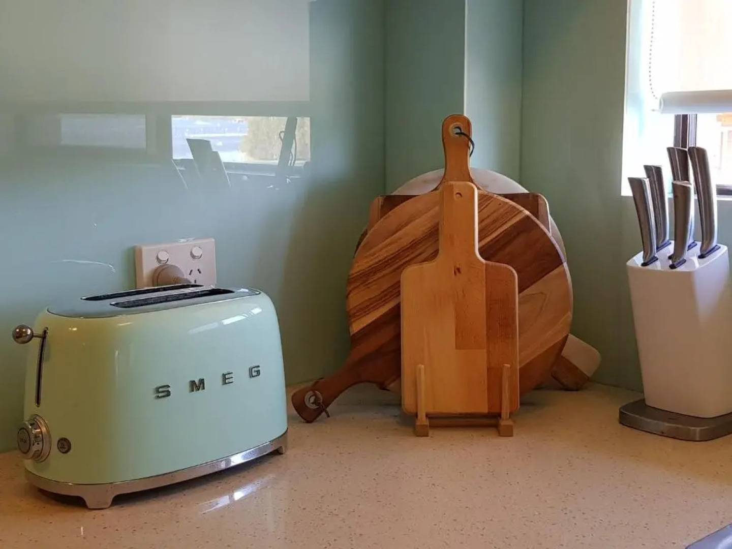 Chill-Out Lakeside @ Forster