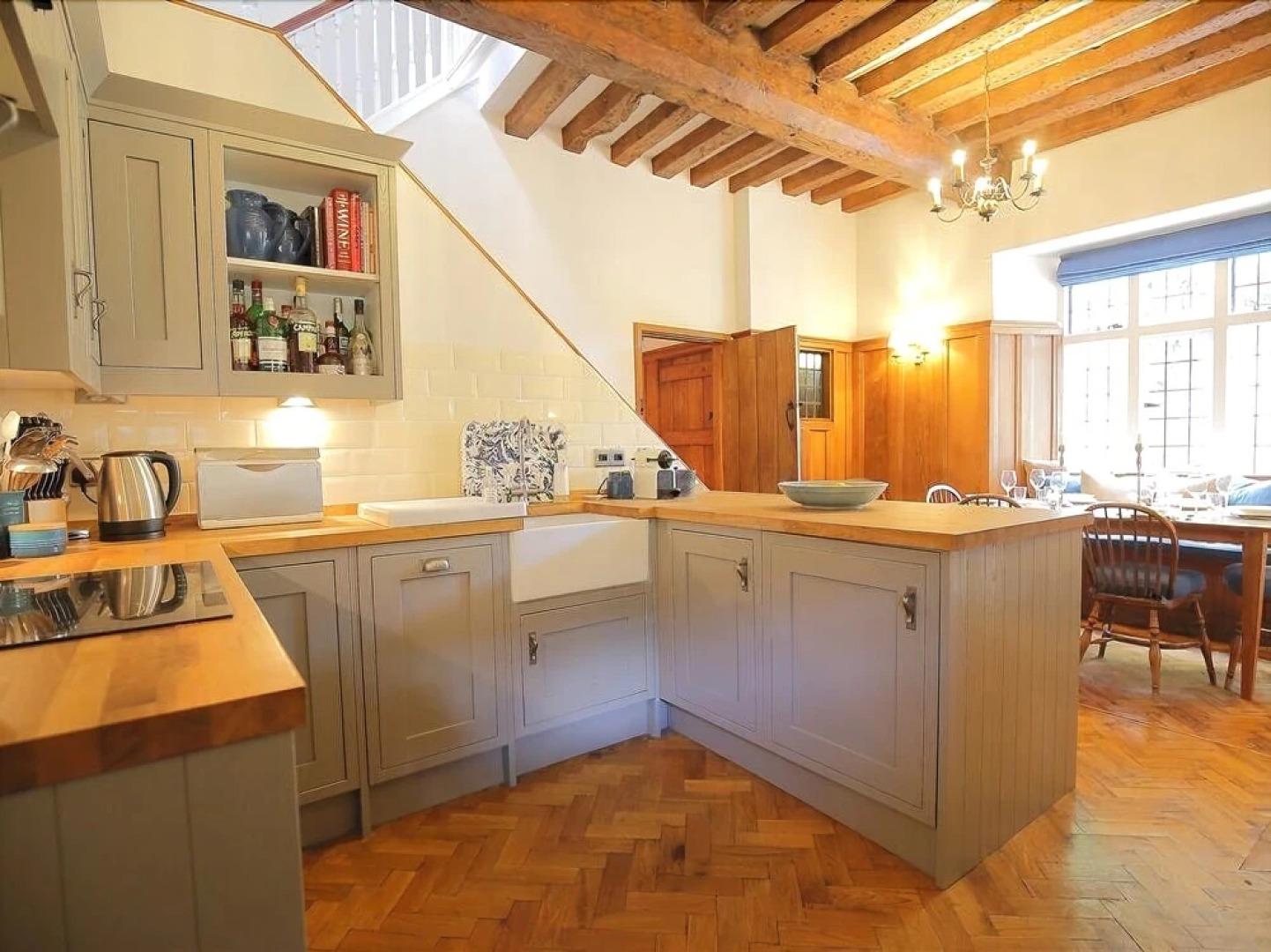 141 the Hill, Burford, Burford