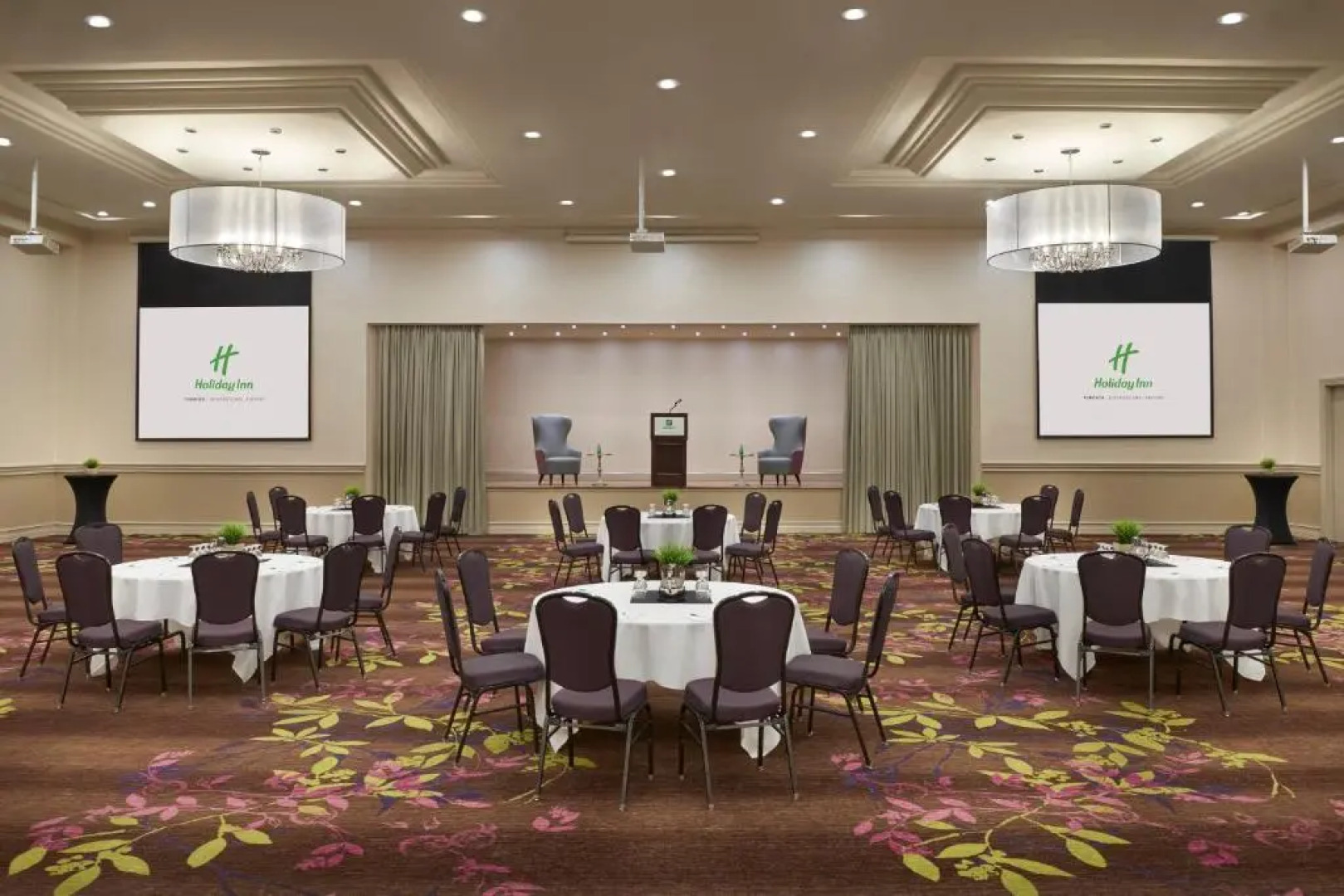 Holiday Inn Toronto - Int'l Airport by IHG