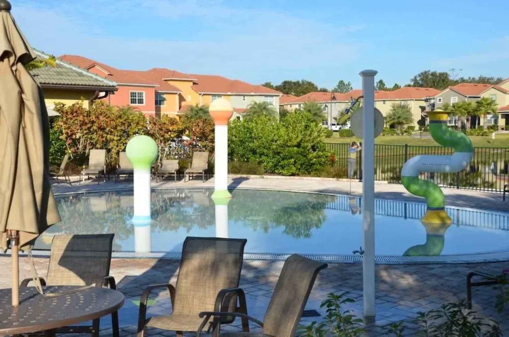 Paradise Palms by Fidelity VH ID:64795