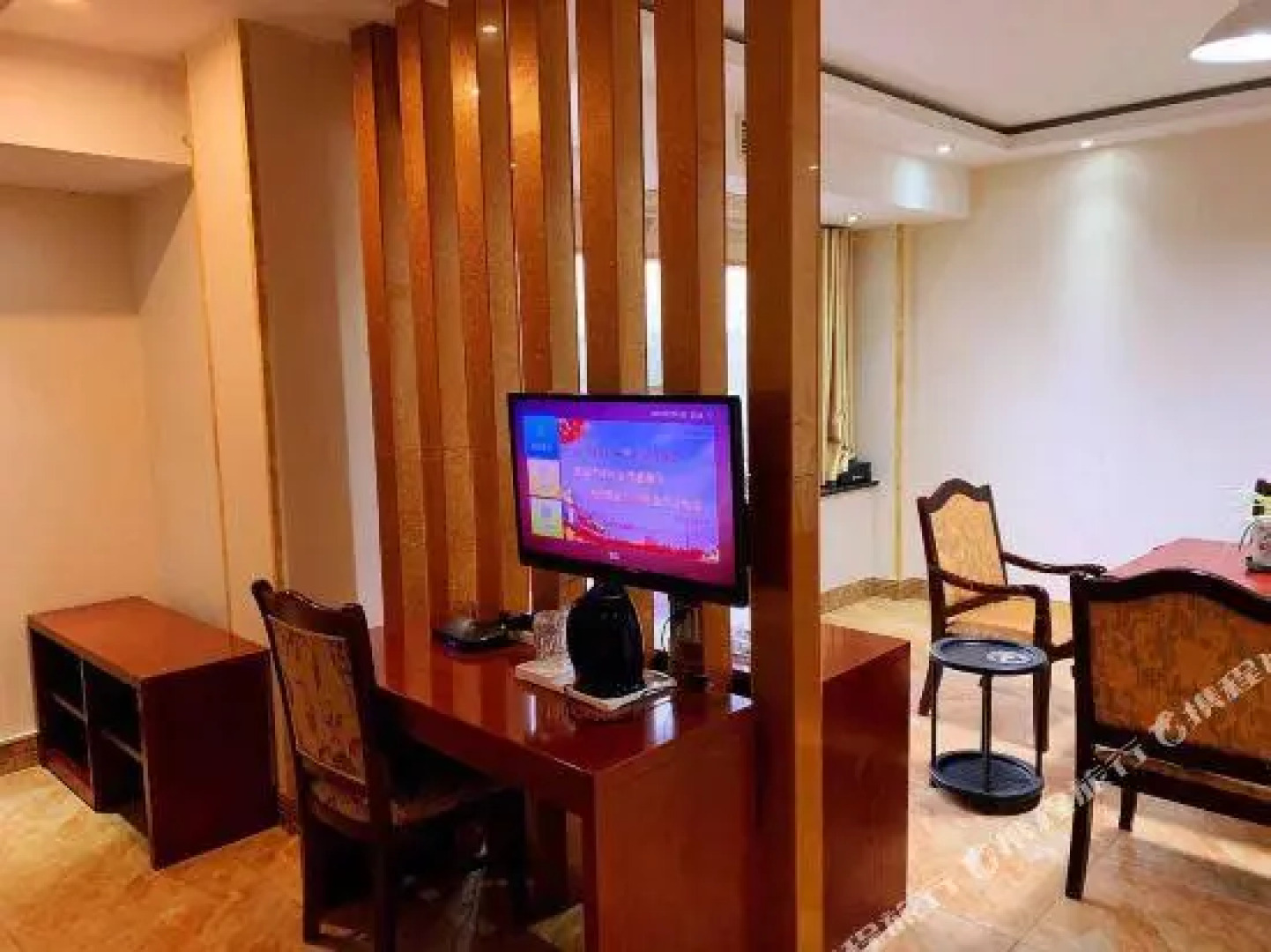 Chizhou Dushi Business Inn