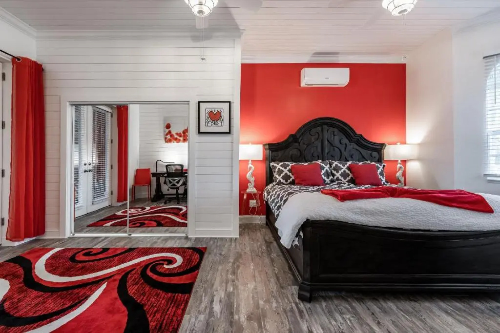 STUNNING Villa with Custom pool, Spa, pool table, Kayaks & sleeps 14! - Villa Flandria - Roelens