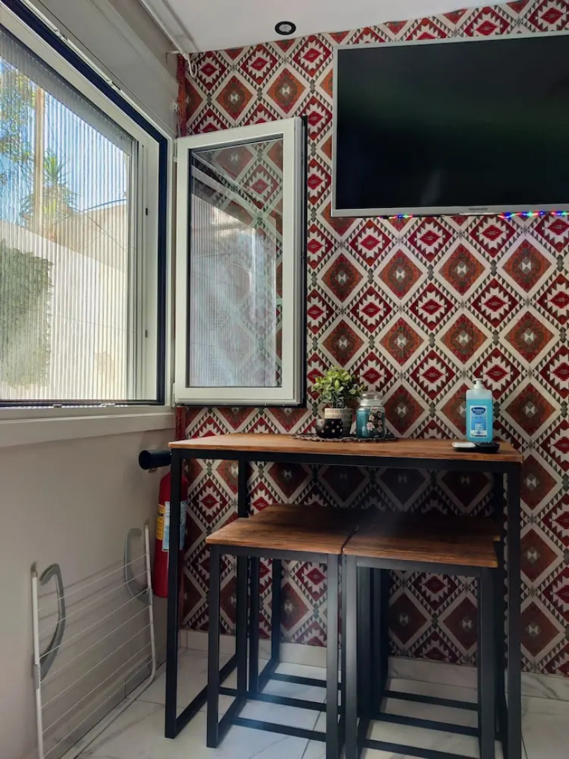 Modern Cozy VerGian Studio in the Beach