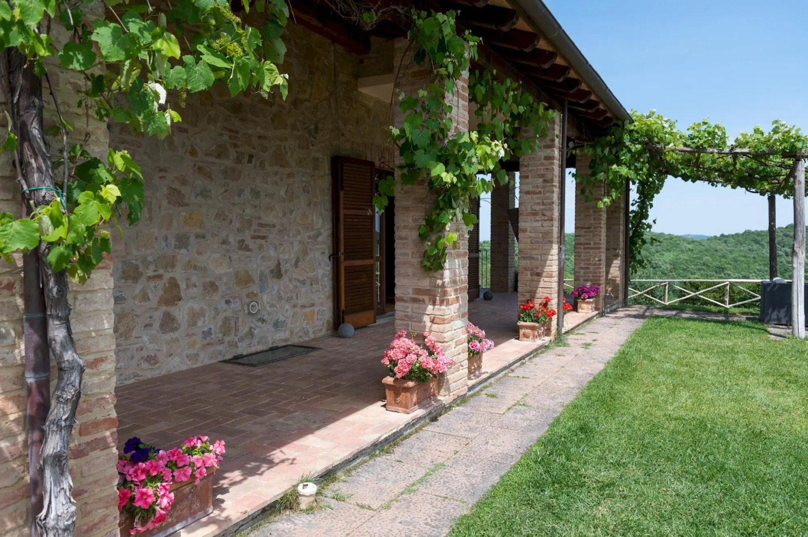 Tr-f513-mgab0at - Pianarina 10 2