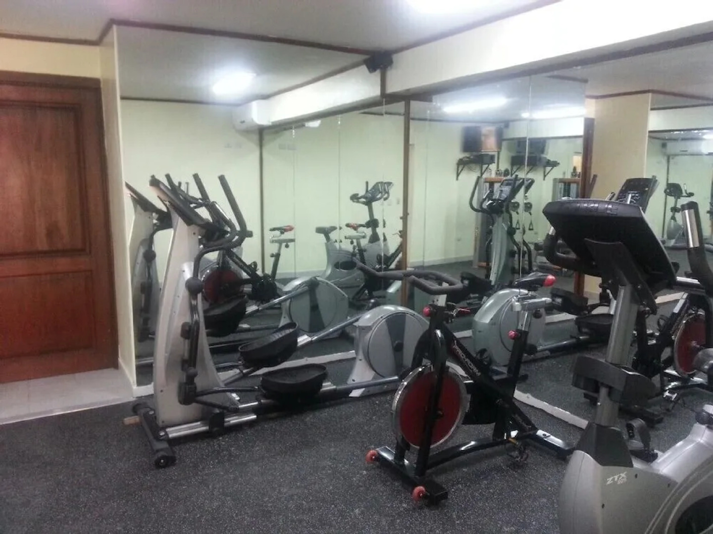 Spacious & Comfortable Penthouse in DR