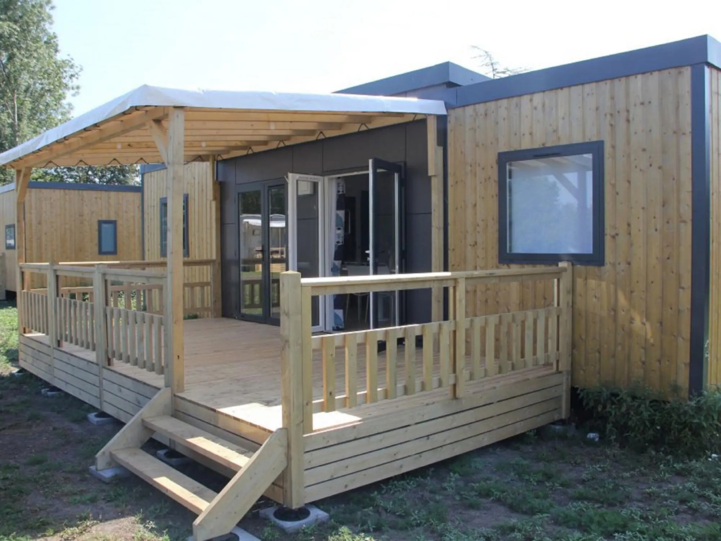 Chalet in Friesland Near Nature Reserves