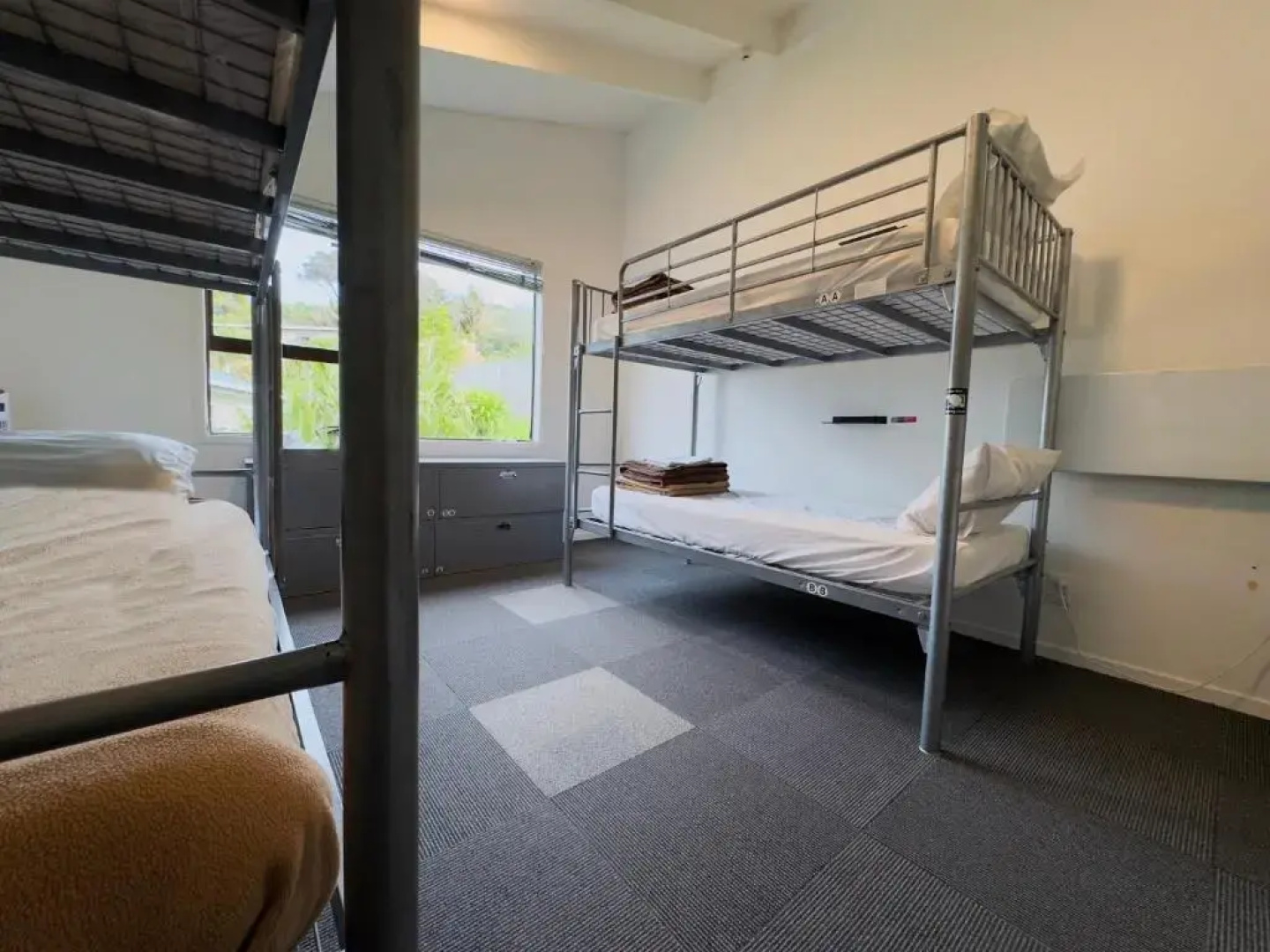 Waiheke Backpackers Hostel