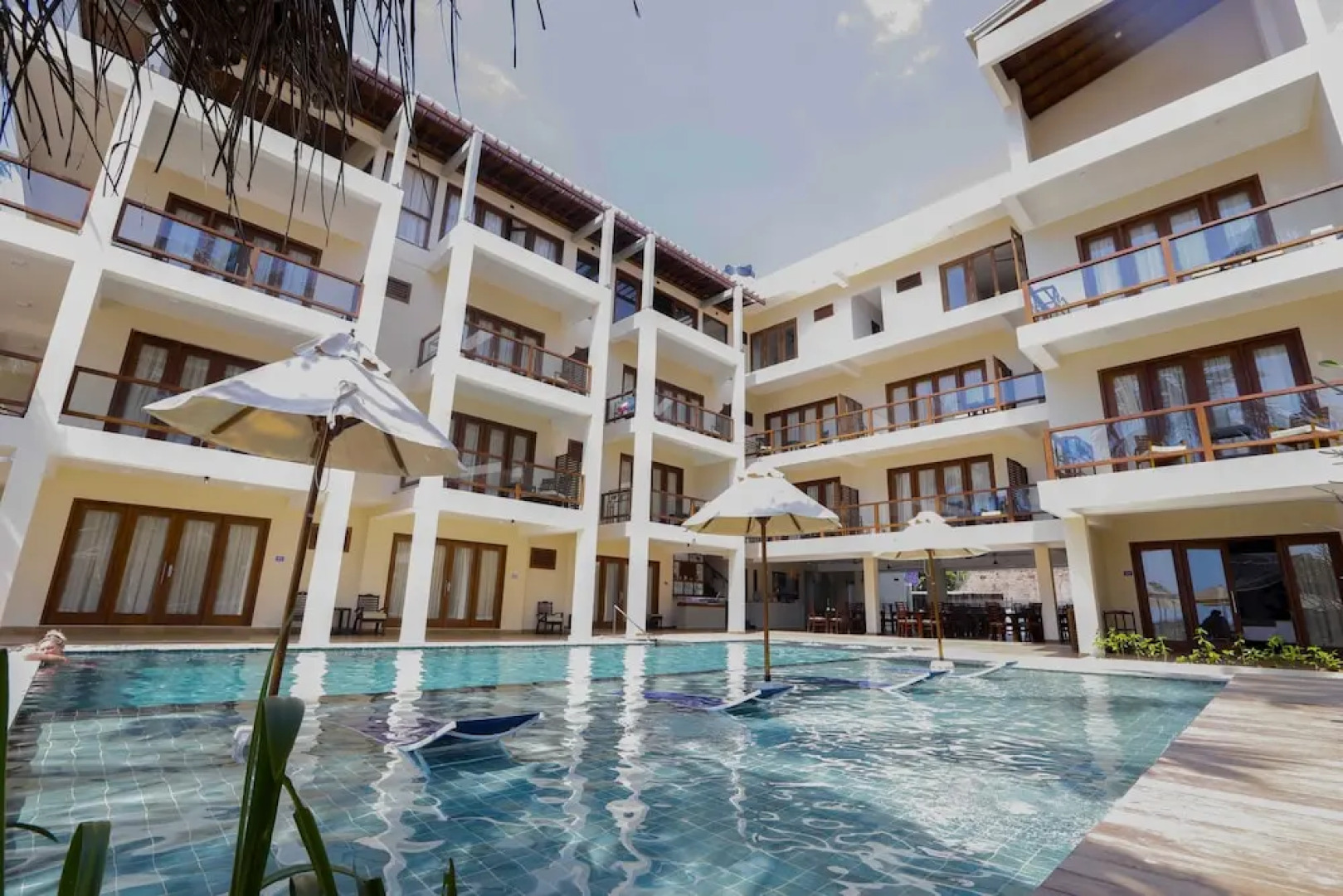 Sapphire Seas Beachfront Villas