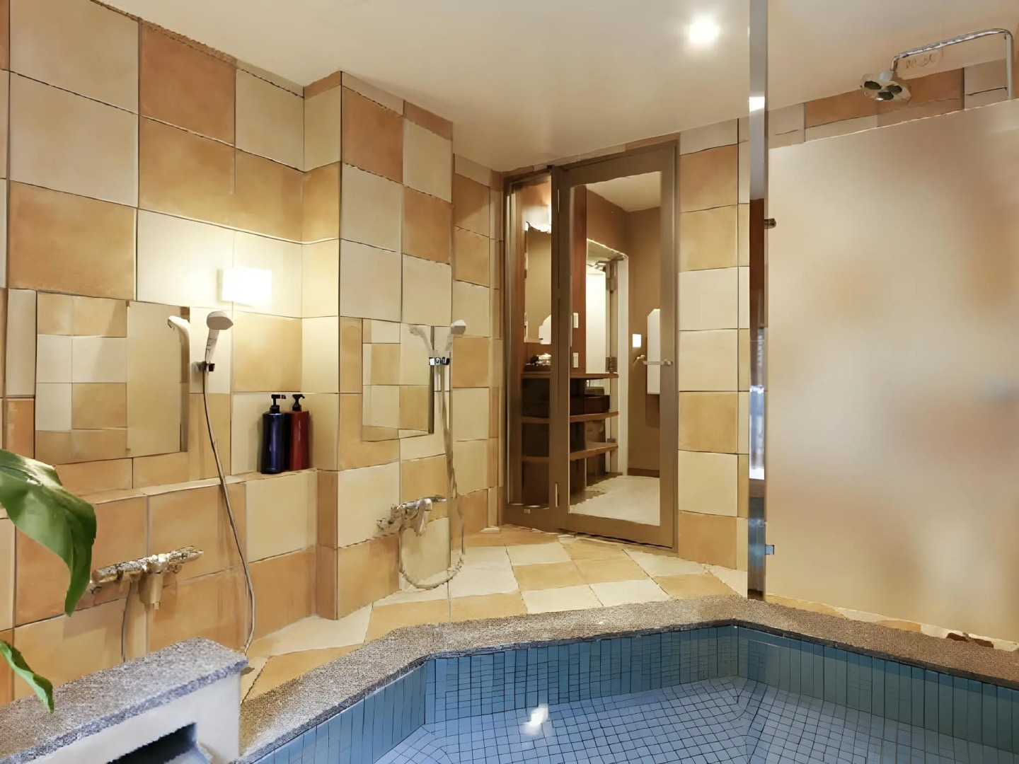 Yugawara Bay Mandarin House