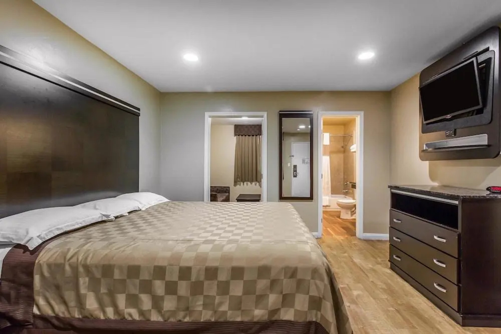 Rodeway Inn & Suites Chula Vista San Diego South