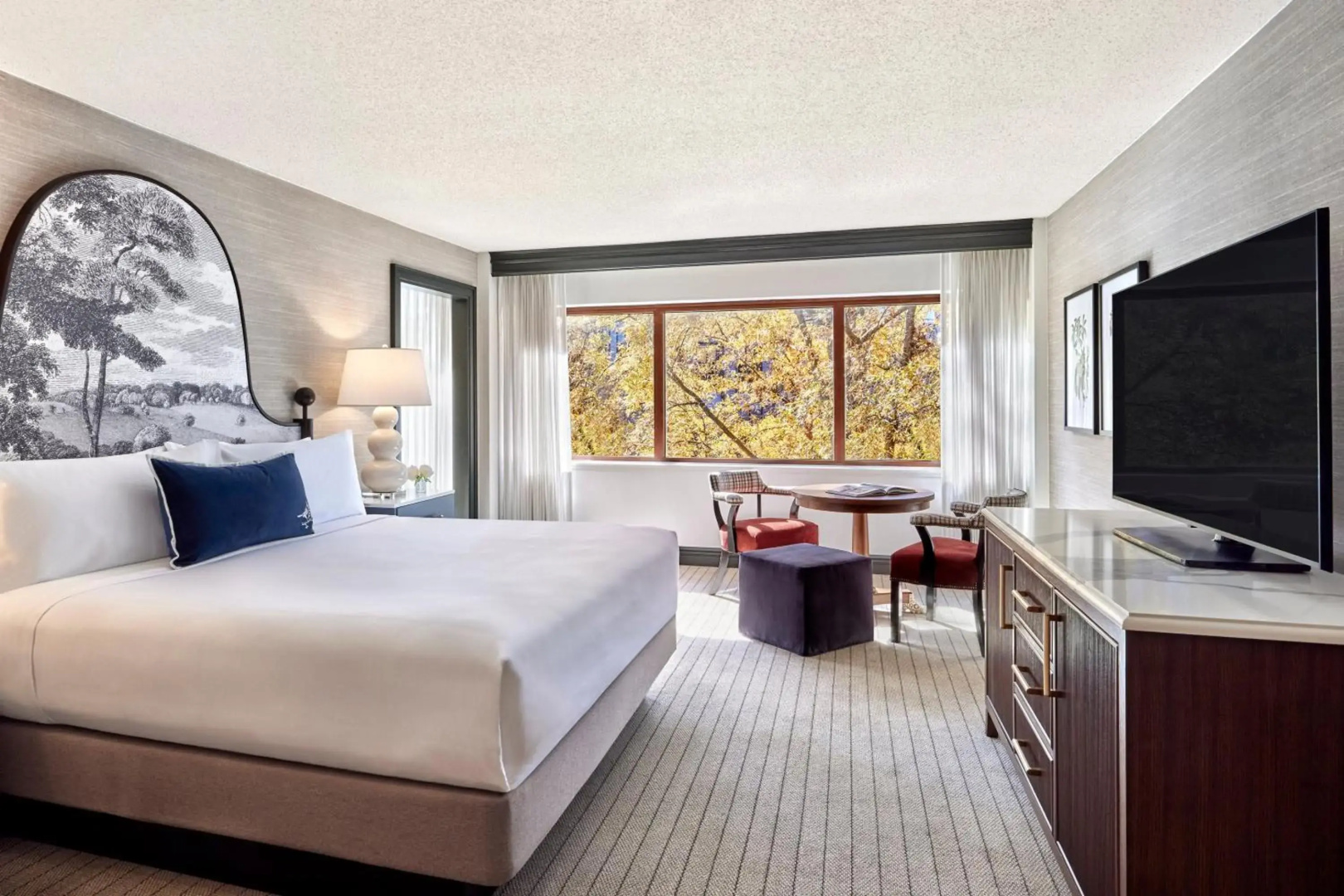 Omni Charlottesville Hotel