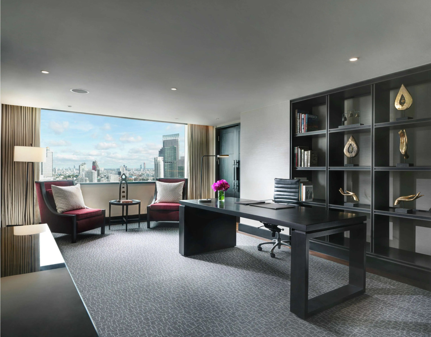 Millennium Hilton Bangkok