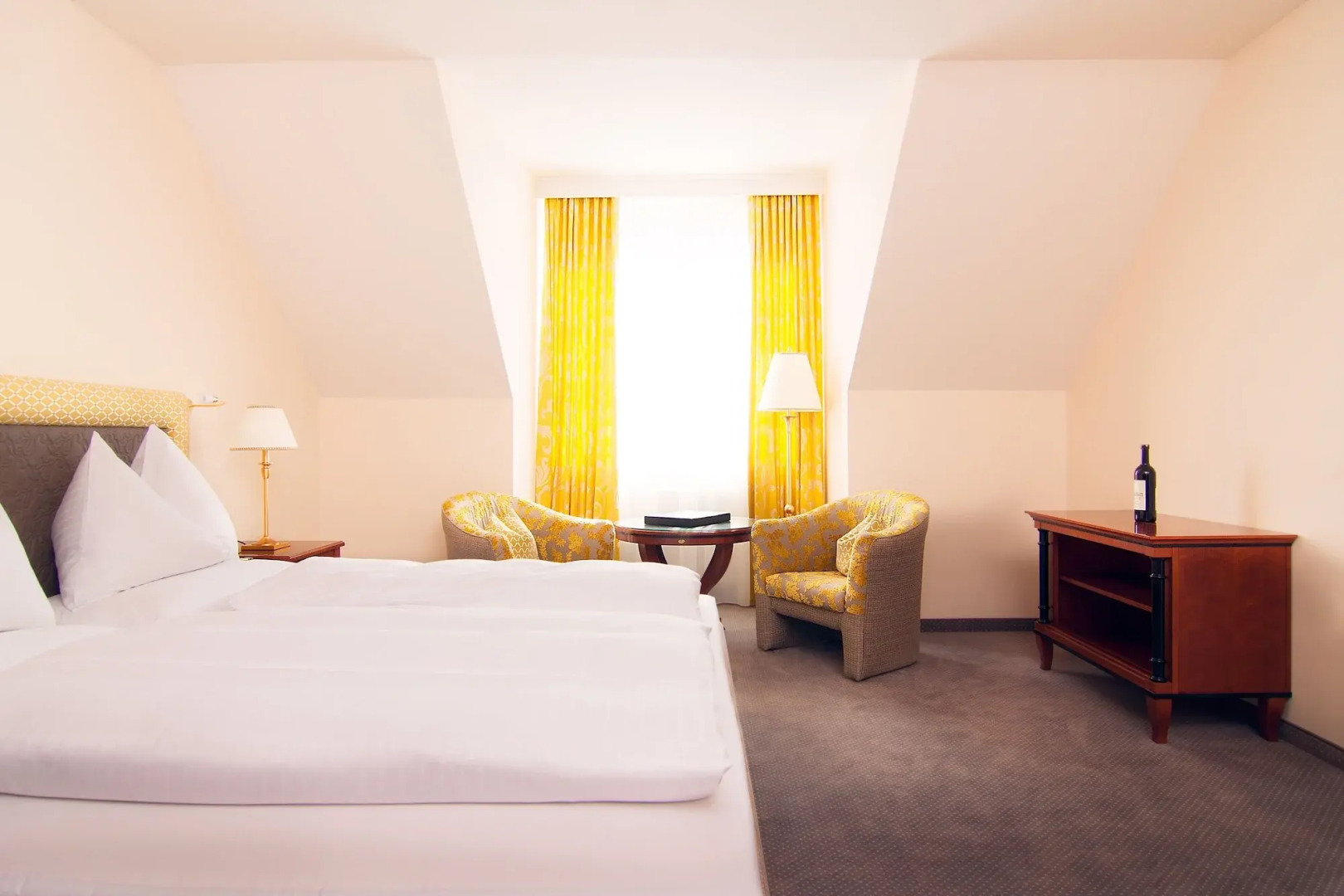 Parkhotel Graz - Traditional Luxury