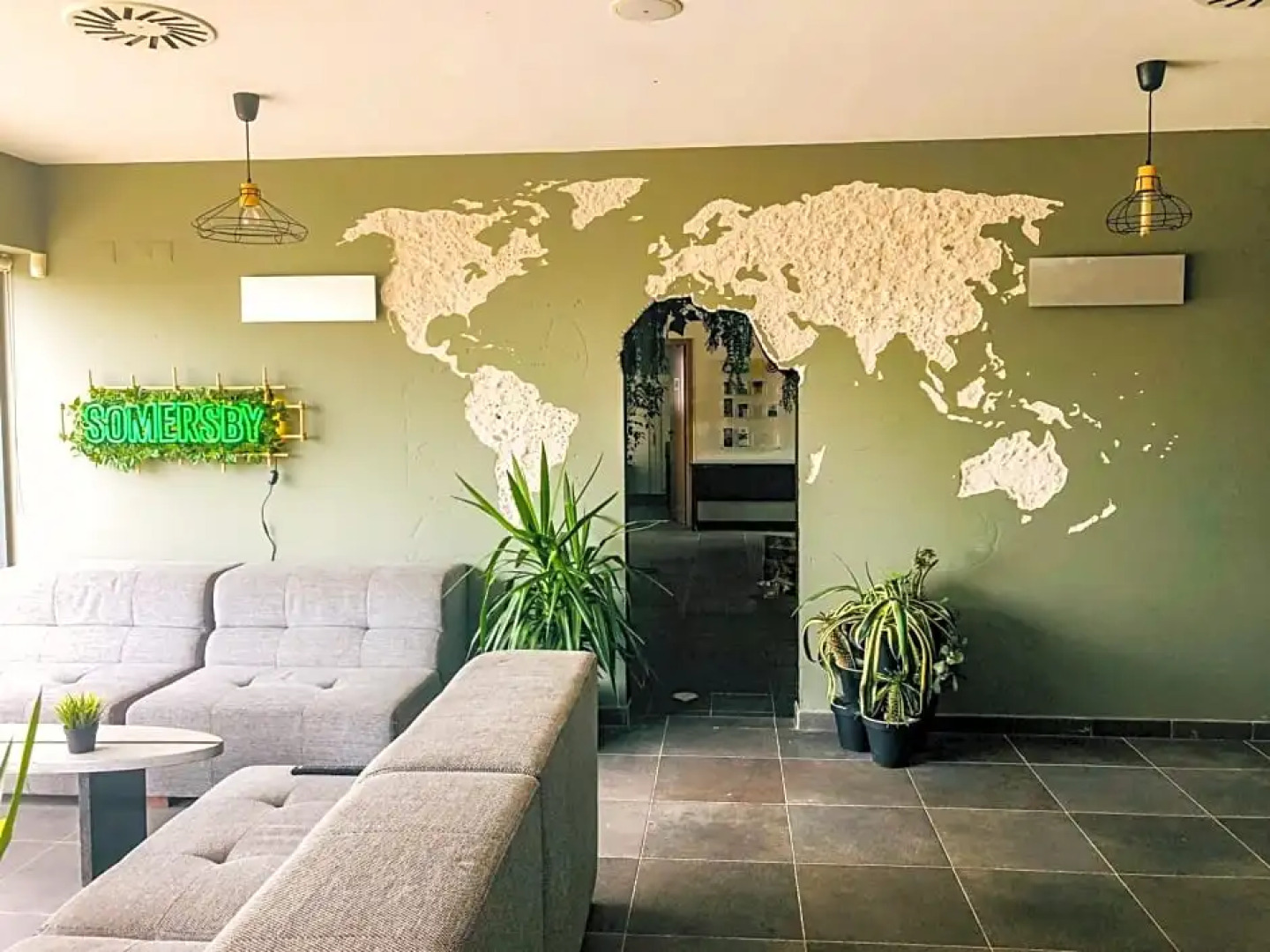 HI Arrifana Destination Hostel