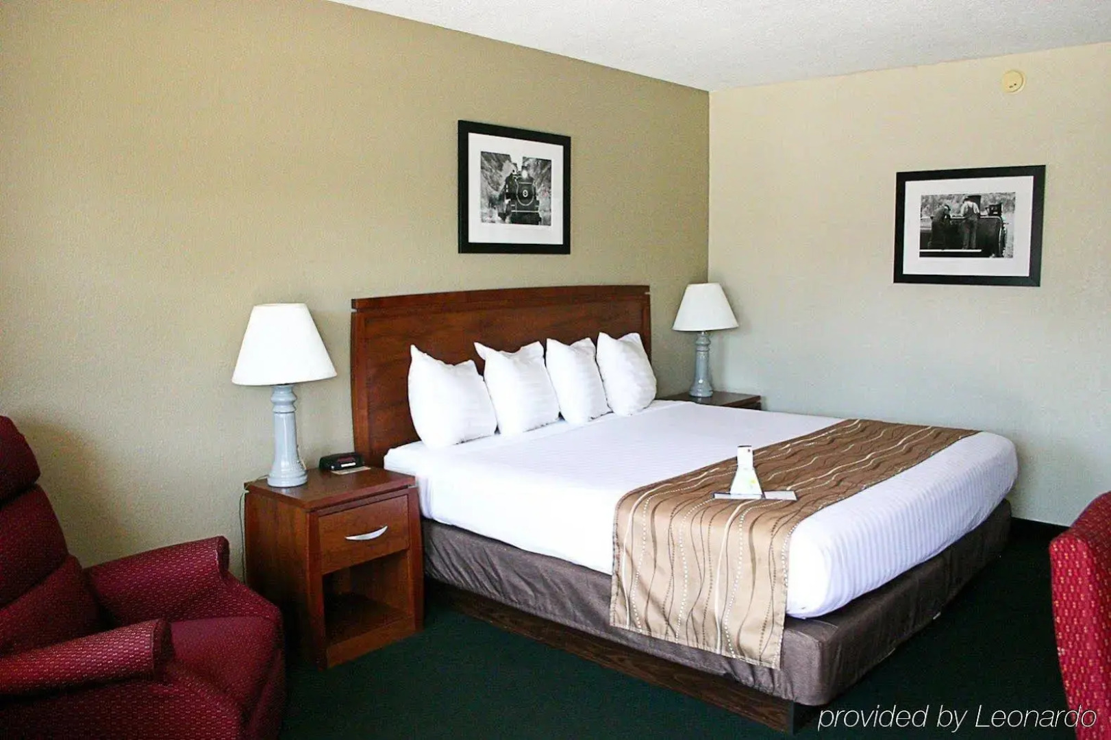 Best Western Hospitality House