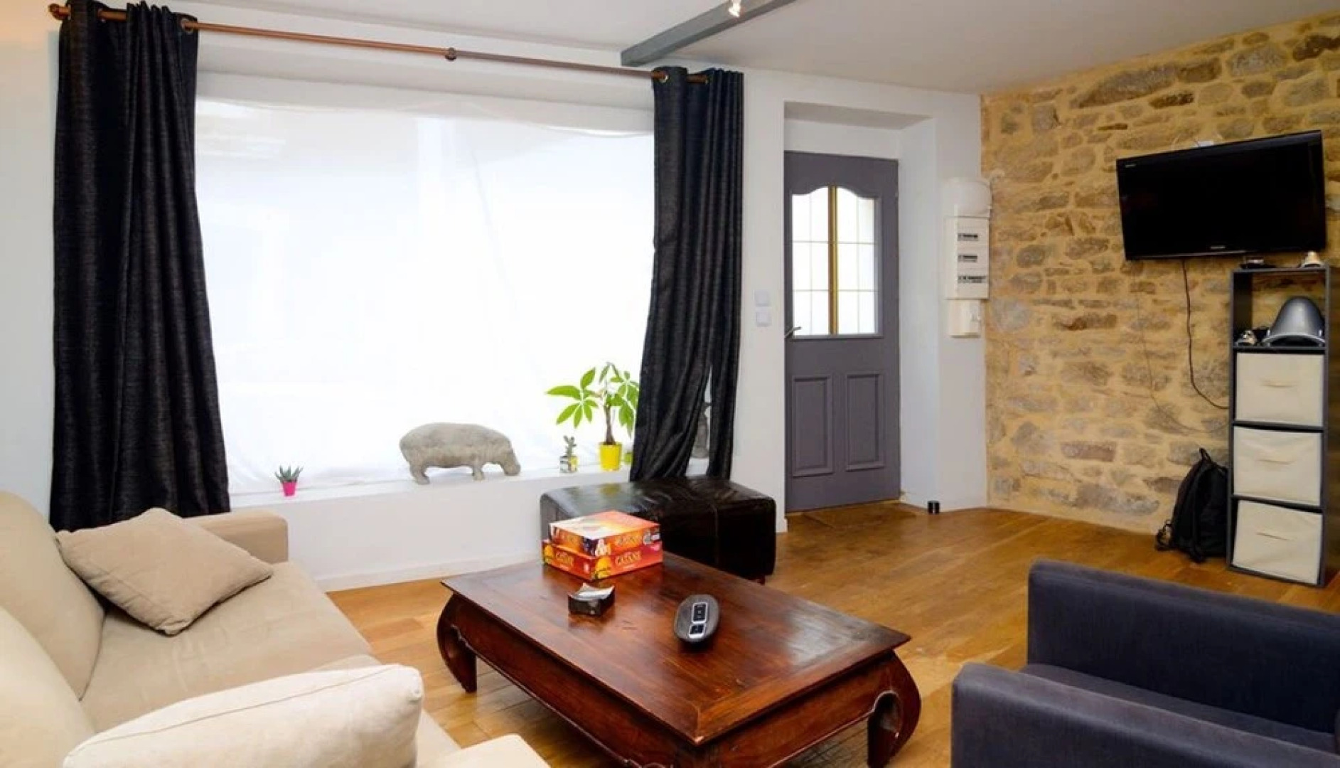 Lovely Apartment With one Bedroom in Étel, With Wifi - 150 m From the