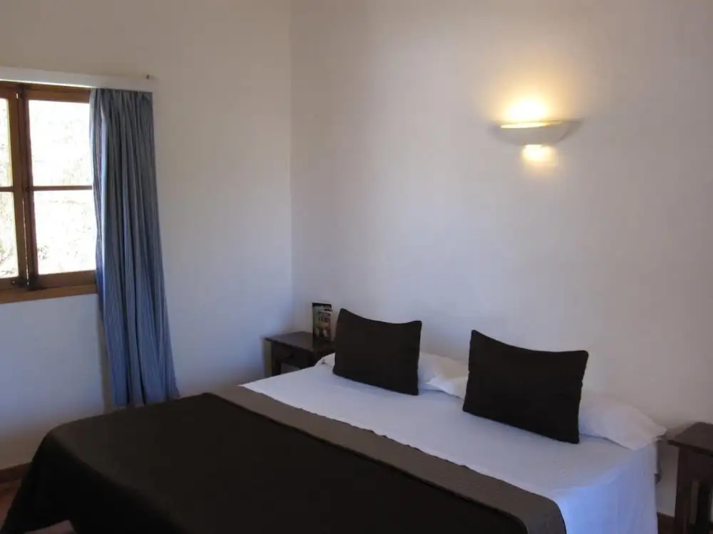 Hostal Residència Catalina Vera