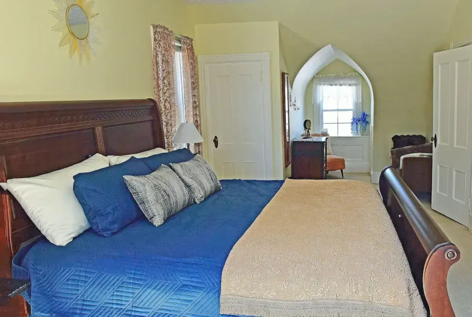 Miller House By the Bay