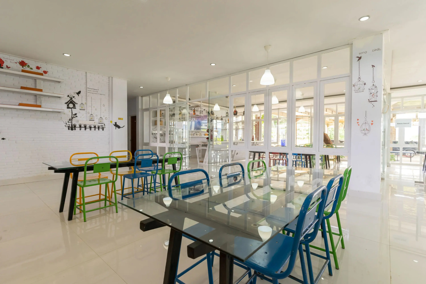 RedDoorz Plus @ Vantas Hotel Parbaba