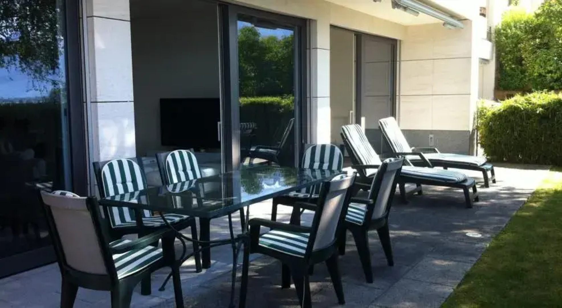 Suisse Riviera La Plage