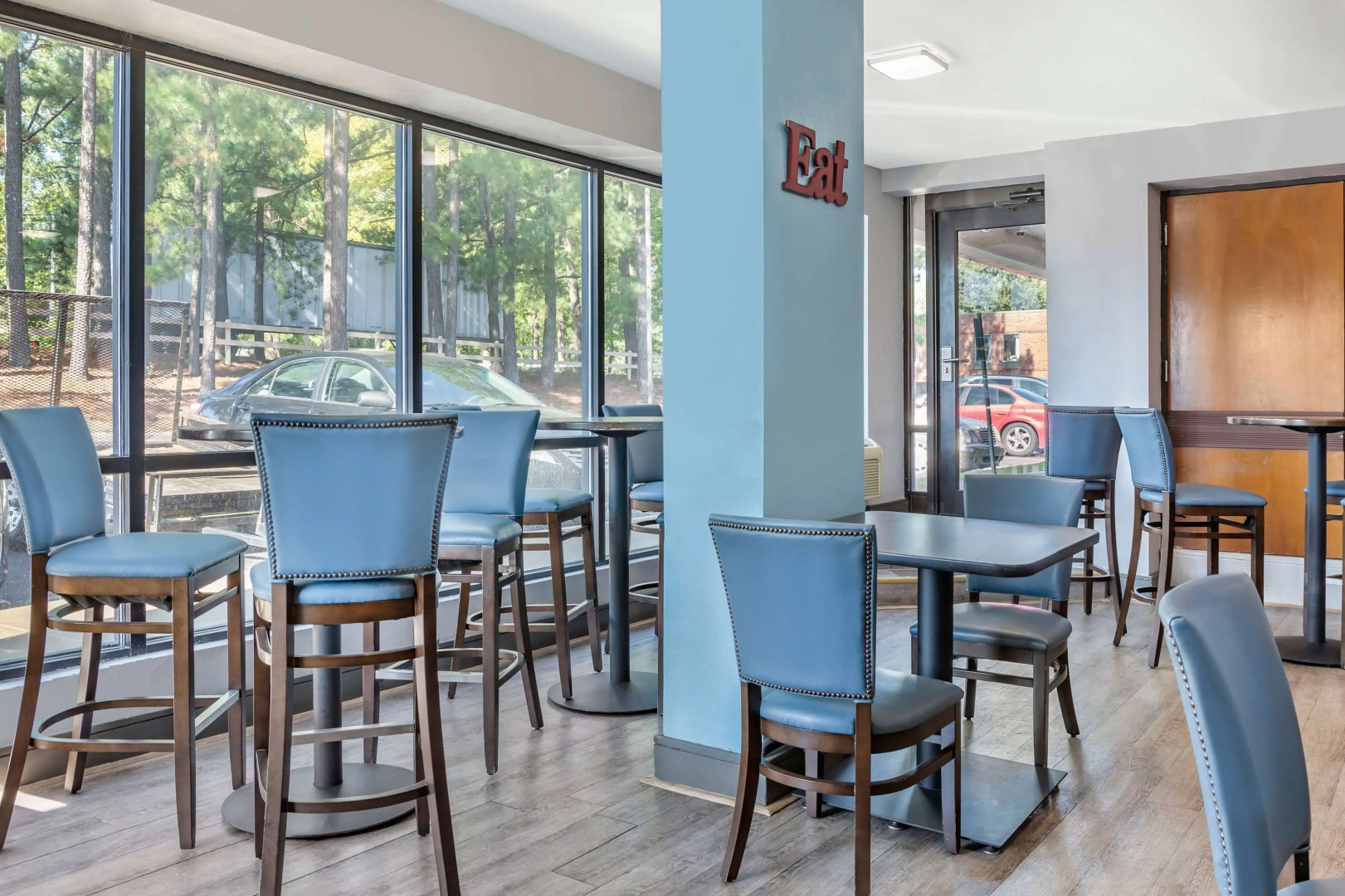 Days Inn & Suites by Wyndham Rocky Mount Golden East