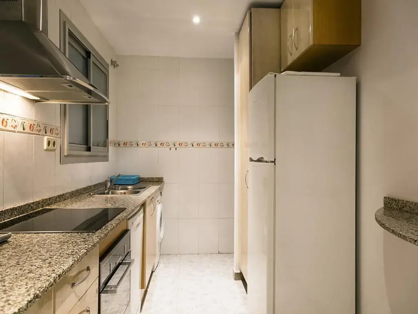 Cosy and Bright Flat