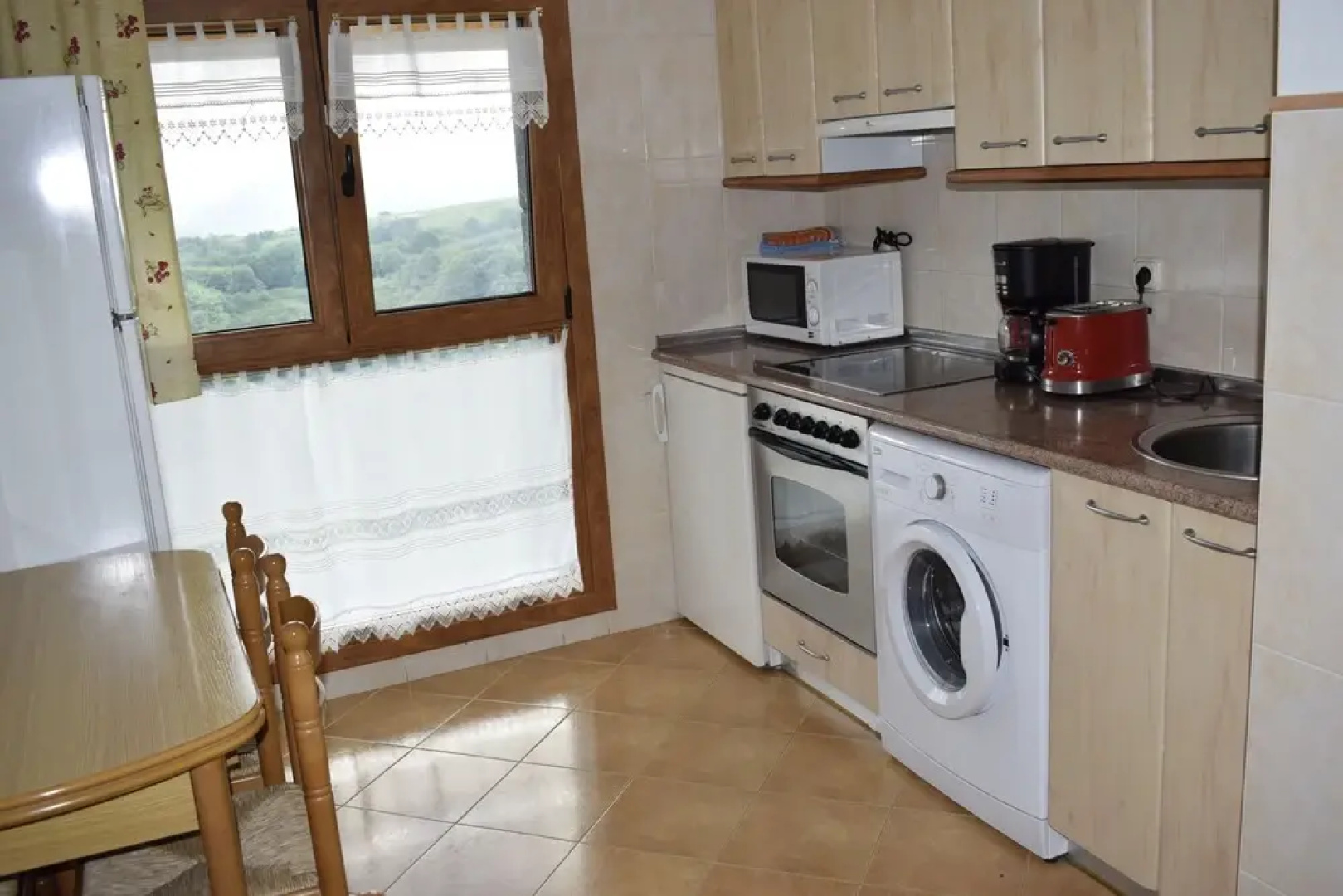 Self Catering Caser?o Ibarrola Txiki for 12 People