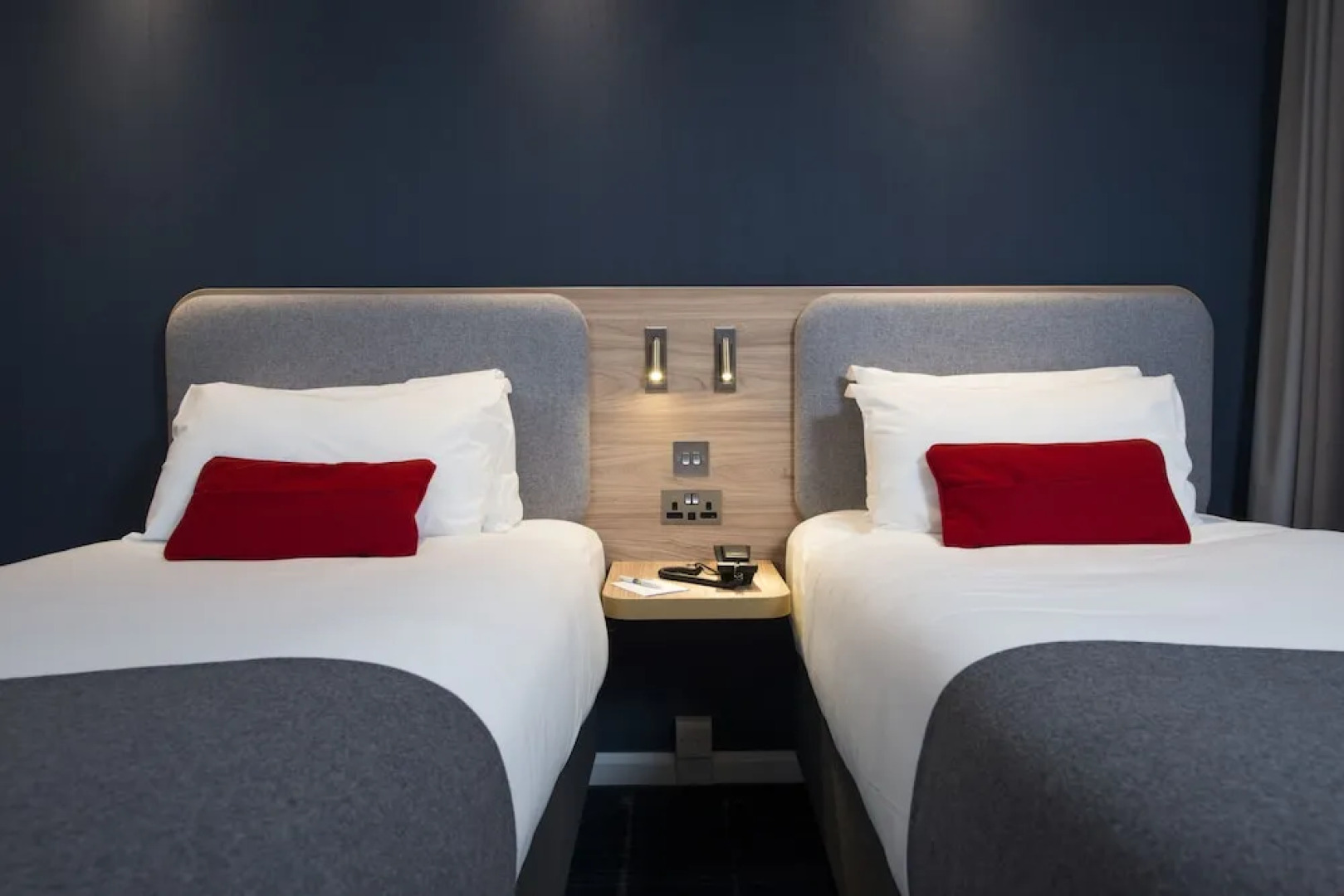 Holiday Inn Express Bath by IHG