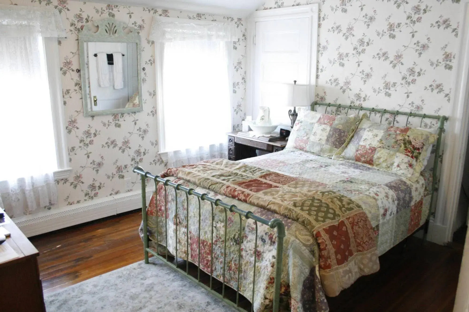 Coolidge Corner Guest House