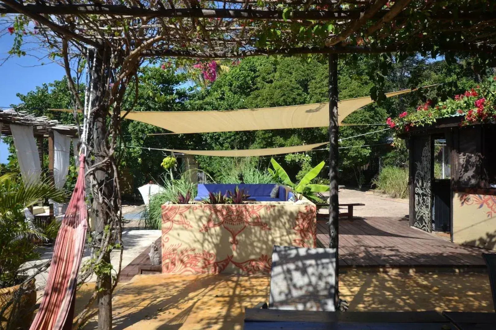 Katamah Beachfront Guesthouse