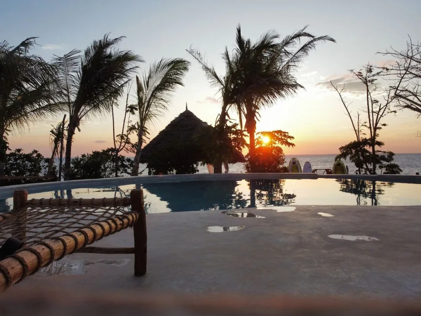 Kusini Beach Bungalows