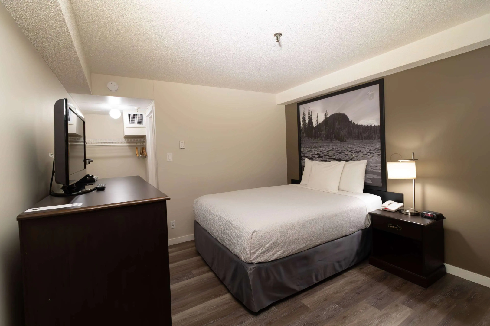 Super 8 by Wyndham Prince George