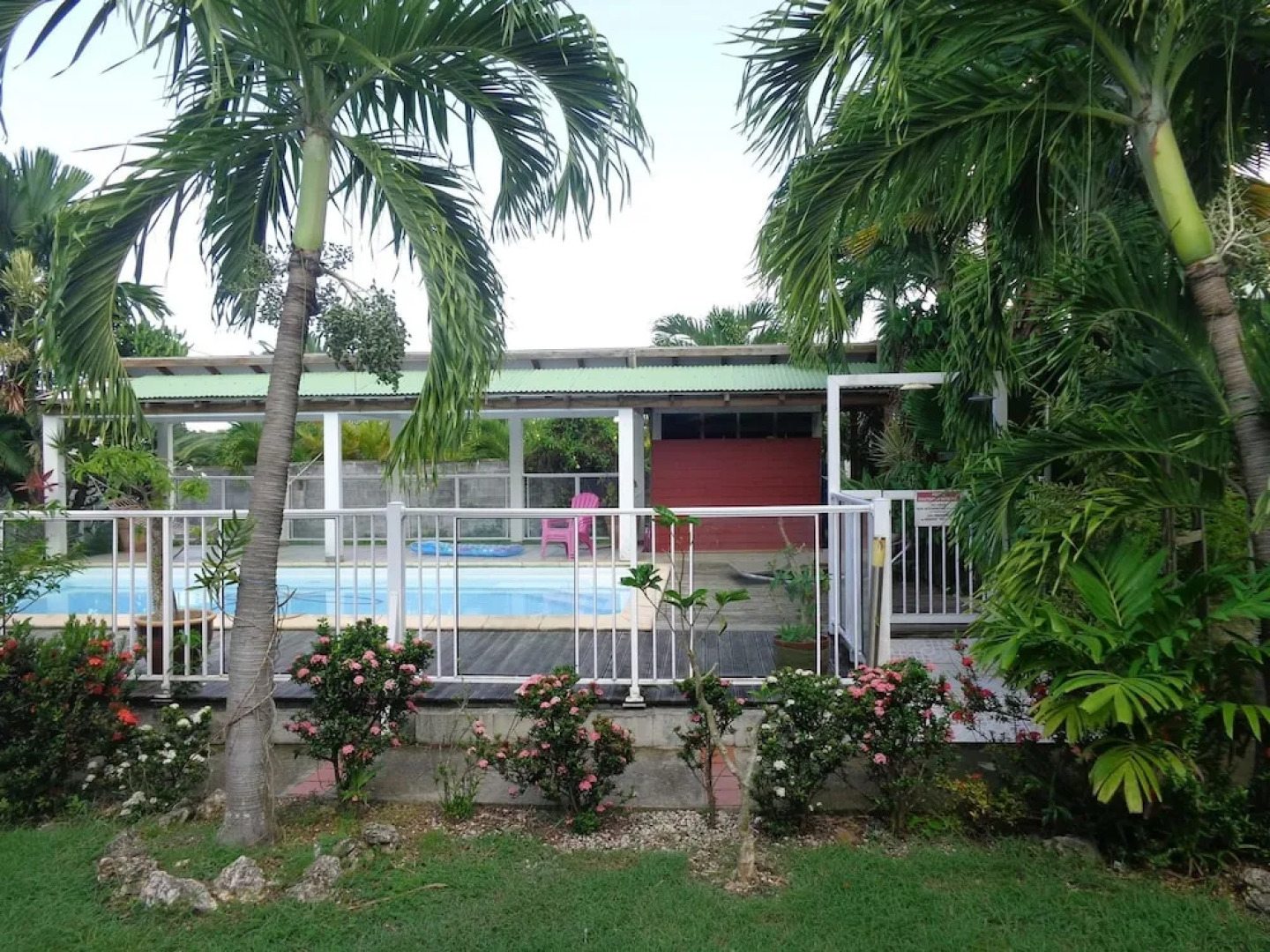 House With one Bedroom in Le Moule, With Pool Access, Furnished Garden