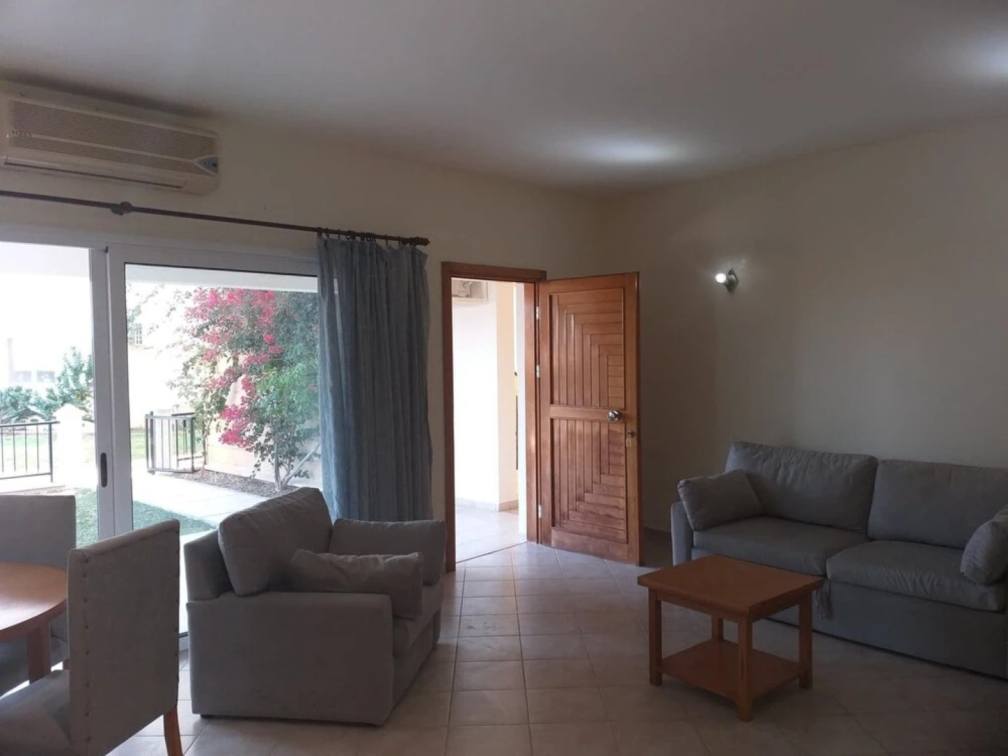 Remarkable 1-bed House