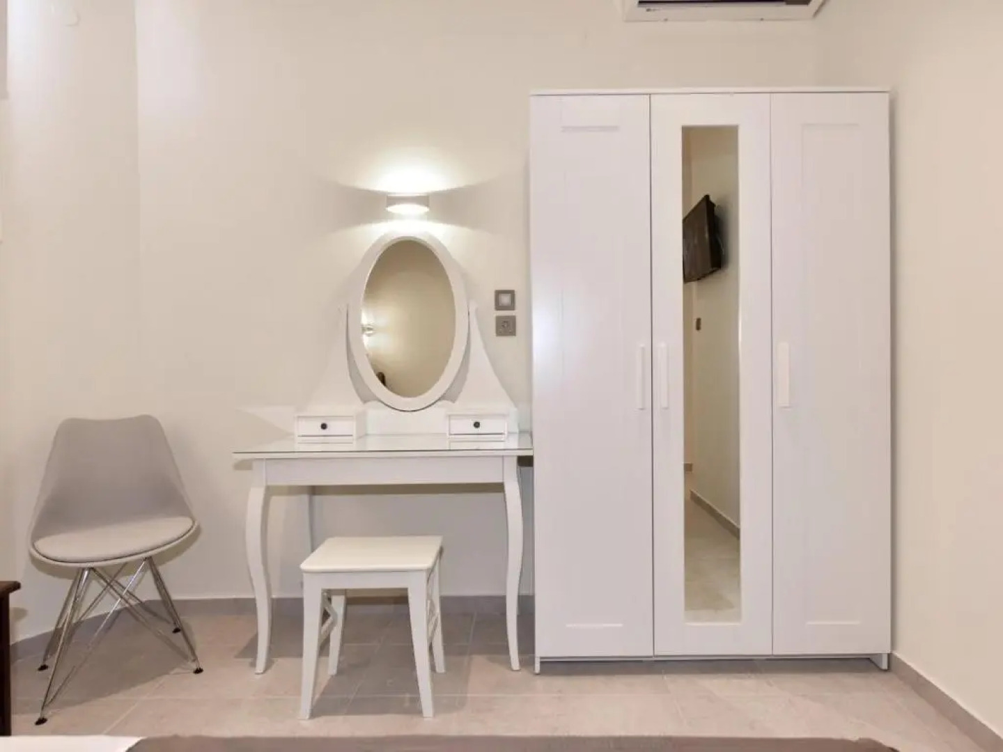 Eleon Studios - Olynthos Halkidiki