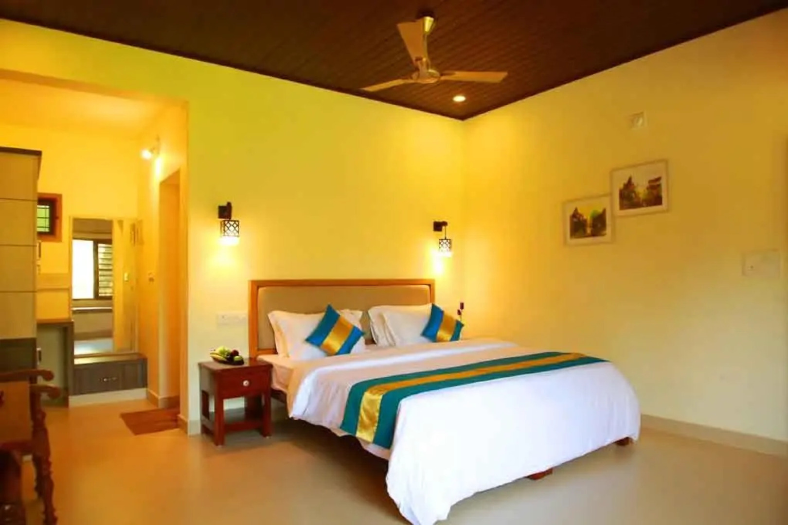 Saffronstays Casa Marari