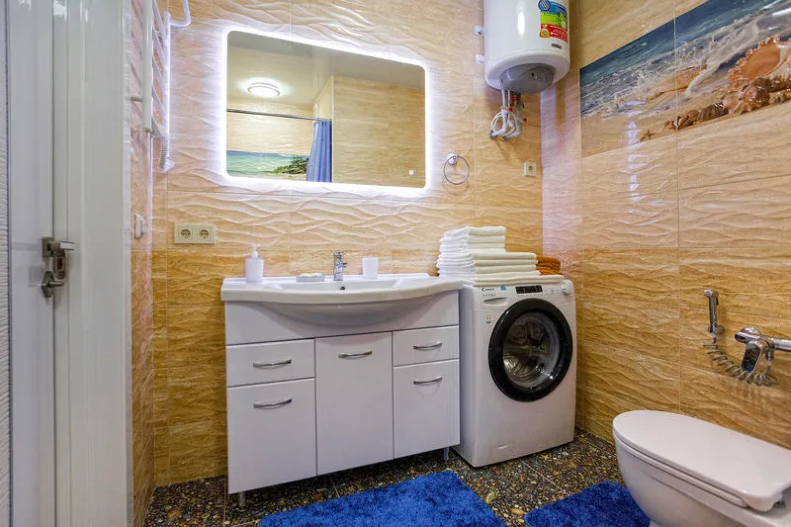 Apartments Mirage on str. Morskoj Spusk, 3