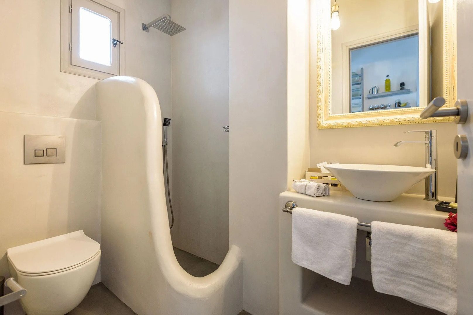 Blue Waves Suites And Apartments Paros