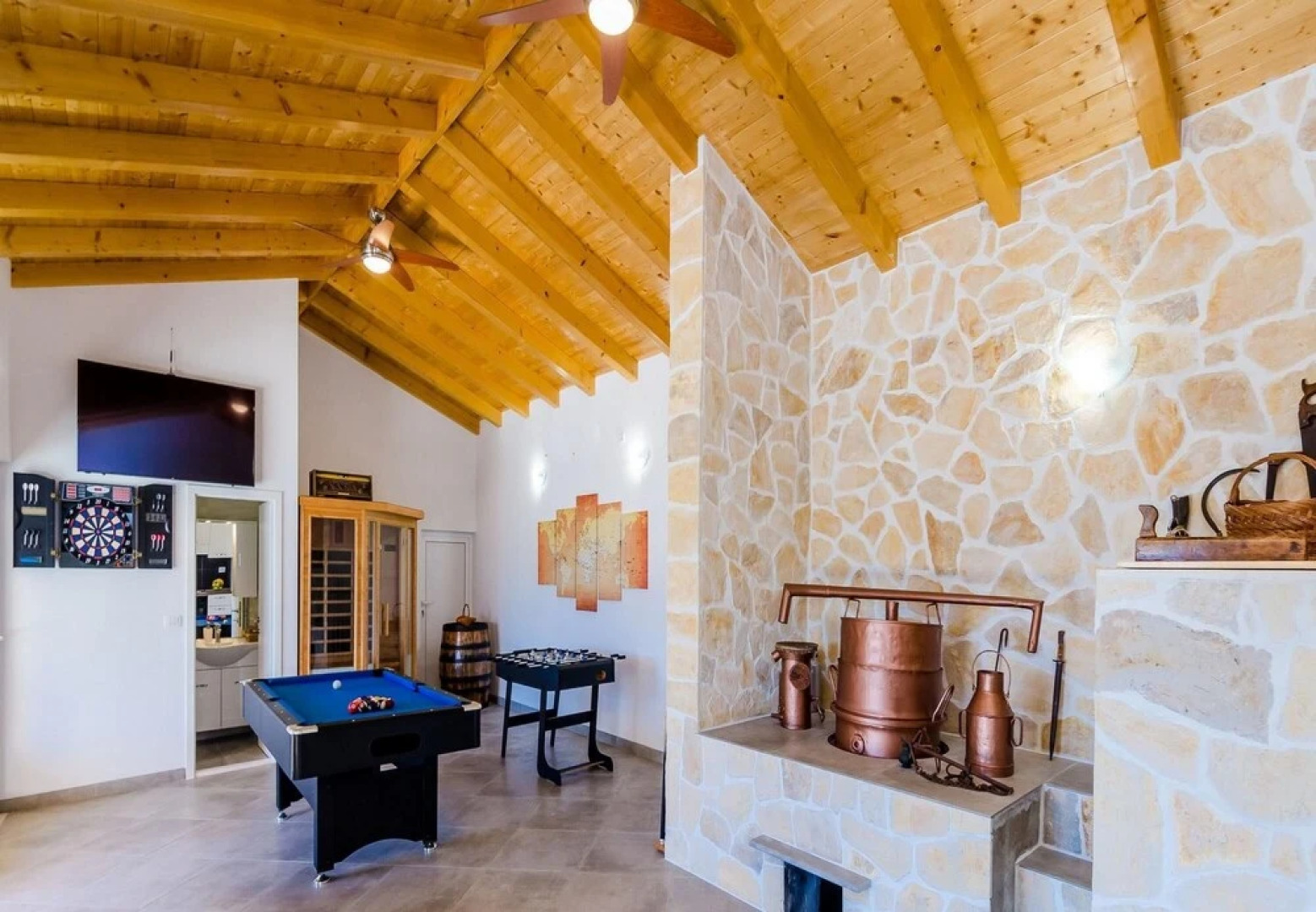 Villa Mateo - Three Bedroom Apartment With Terrace and Private Pool ID Direct Booker 769