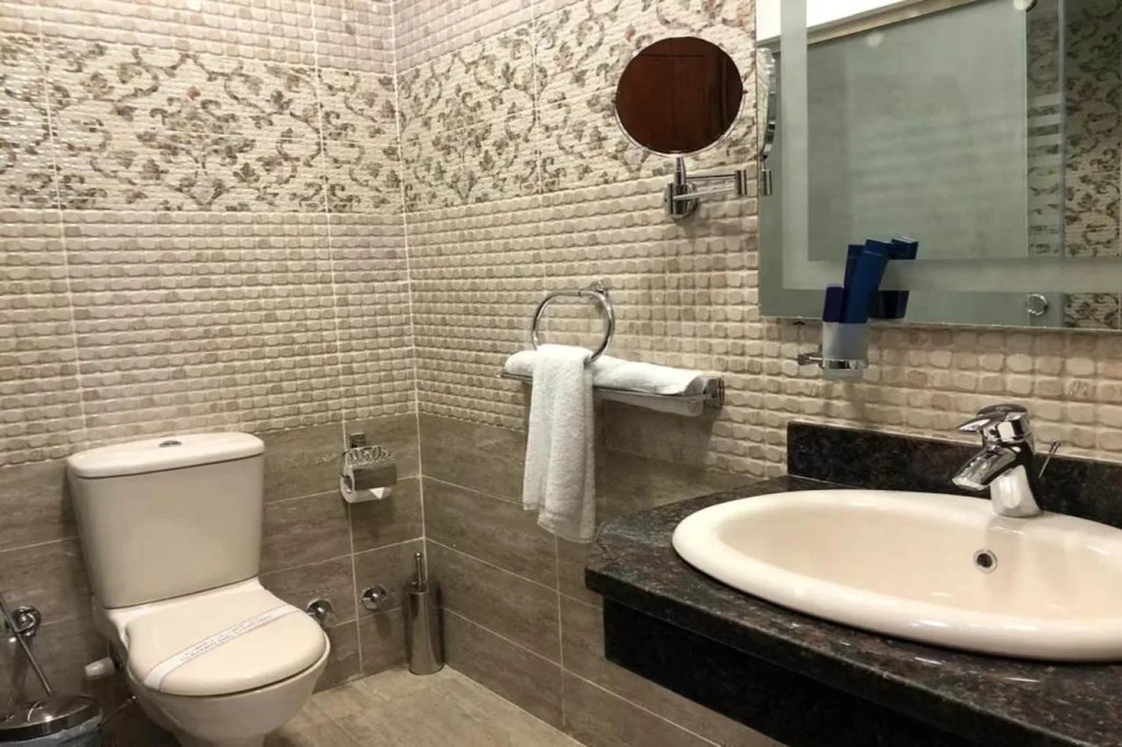 logistic hotel city stars