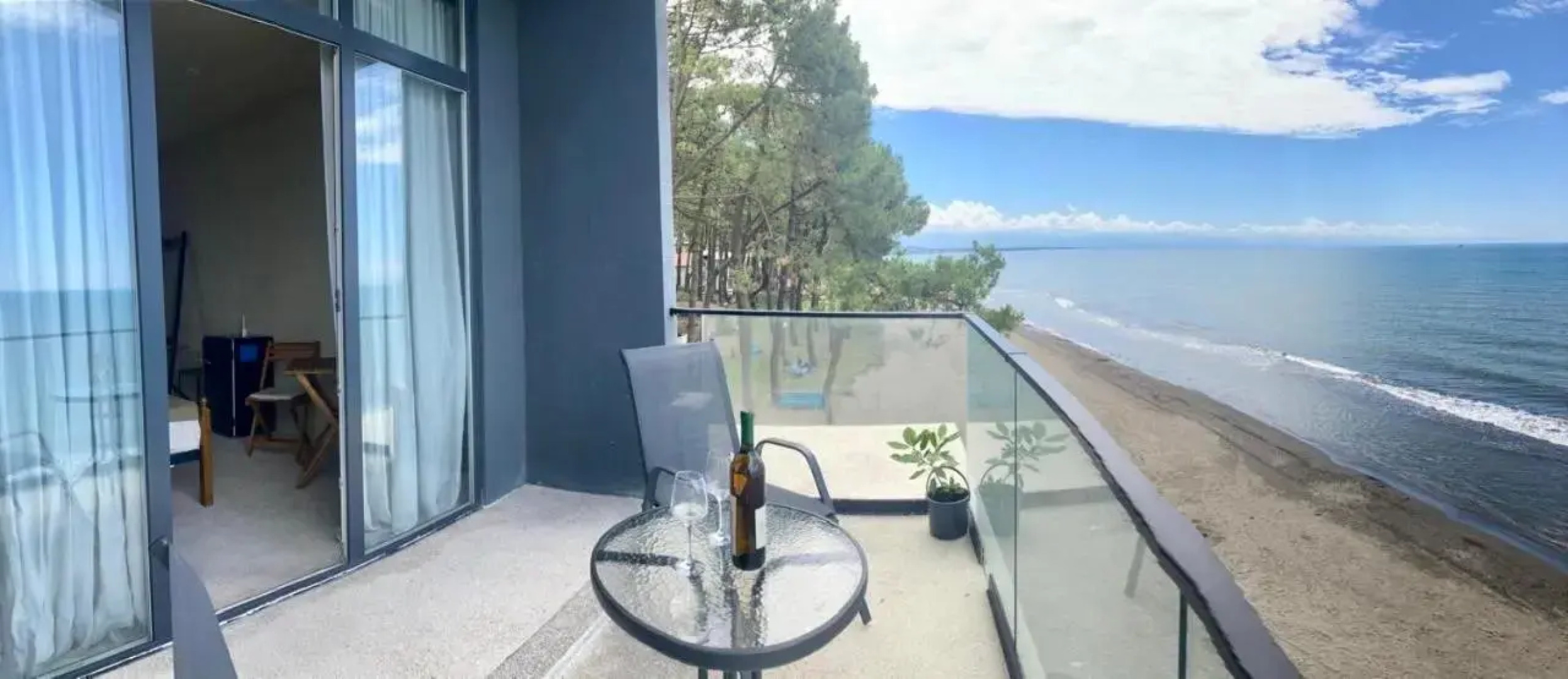 Yellow House in Grigoleti