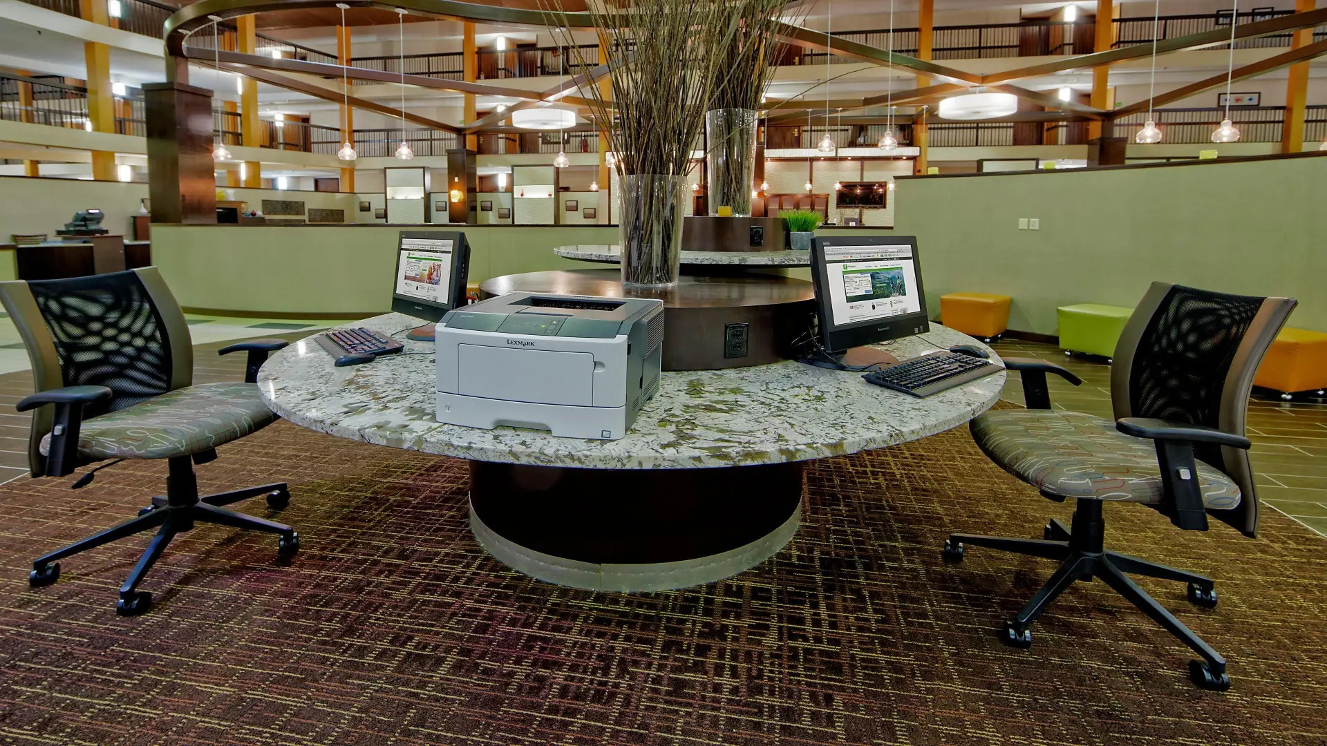 Clarion Hotel & Suites Conference Center Memphis Airport