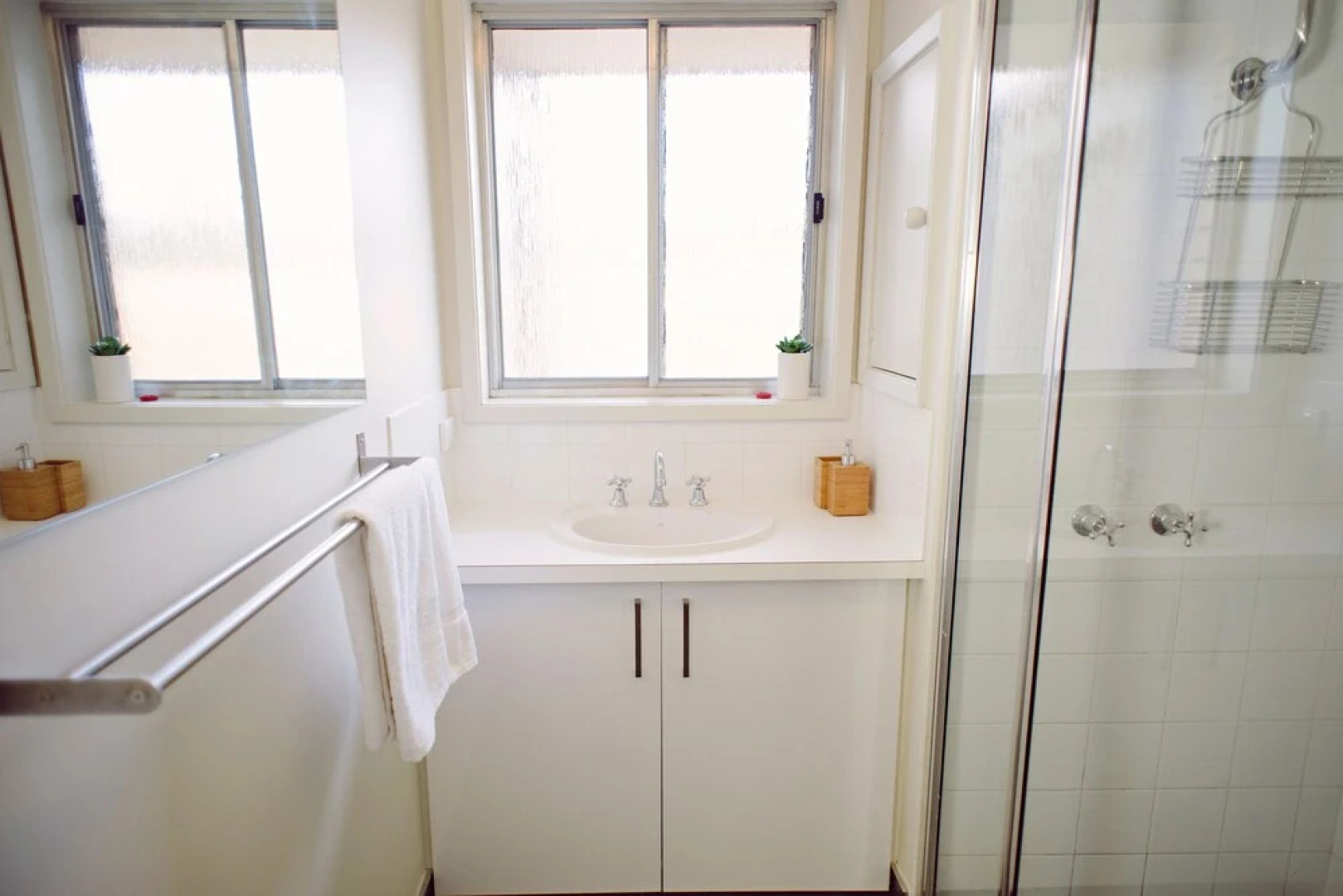 Waterfront Holiday Home - Esplanade 54