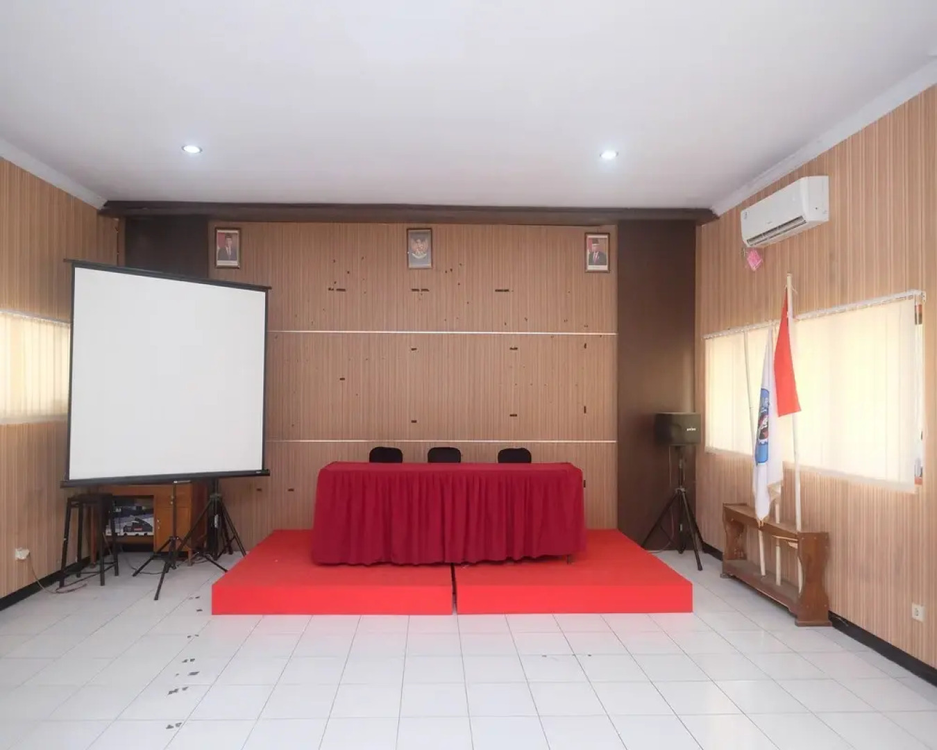 Urbanview Hotel LTefa Pemalang