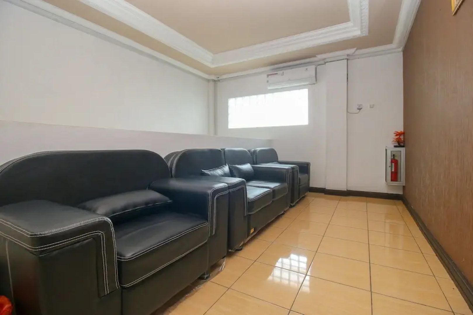 Airy Bandara Tjilik Riwut Nyai Undang 4 Palangkaraya